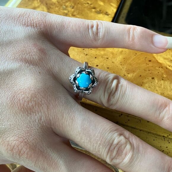 Sleeping Beauty Turquoise Sterling Silver Lotus Ring - Picture 3 of 8